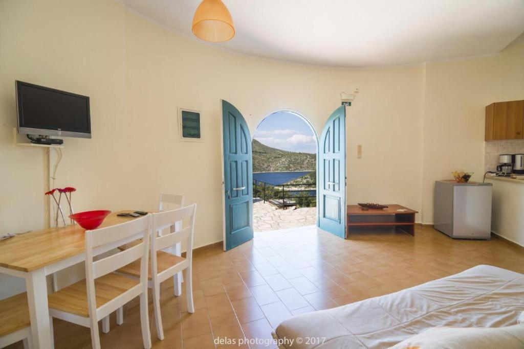 Villa Razos Windmill Vathí - Ítaca Exterior foto